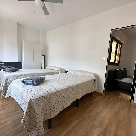 Апартаменты Dos Torres Hobbiton- En El Corazon Del Casco Historico