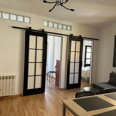 Апартаменты Dos Torres Hobbiton- En El Corazon Del Casco Historico