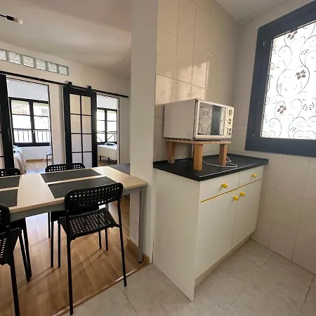 Апартаменты Dos Torres Hobbiton- En El Corazon Del Casco Historico