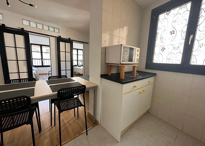 Апартаменты Dos Torres Hobbiton- En El Corazon Del Casco Historico