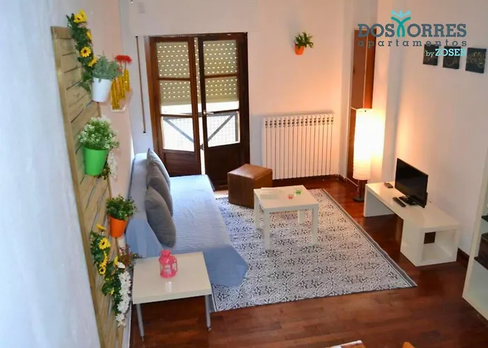 Dos Torres Hobbiton- En El Corazon Del Casco Historico Сарагоса